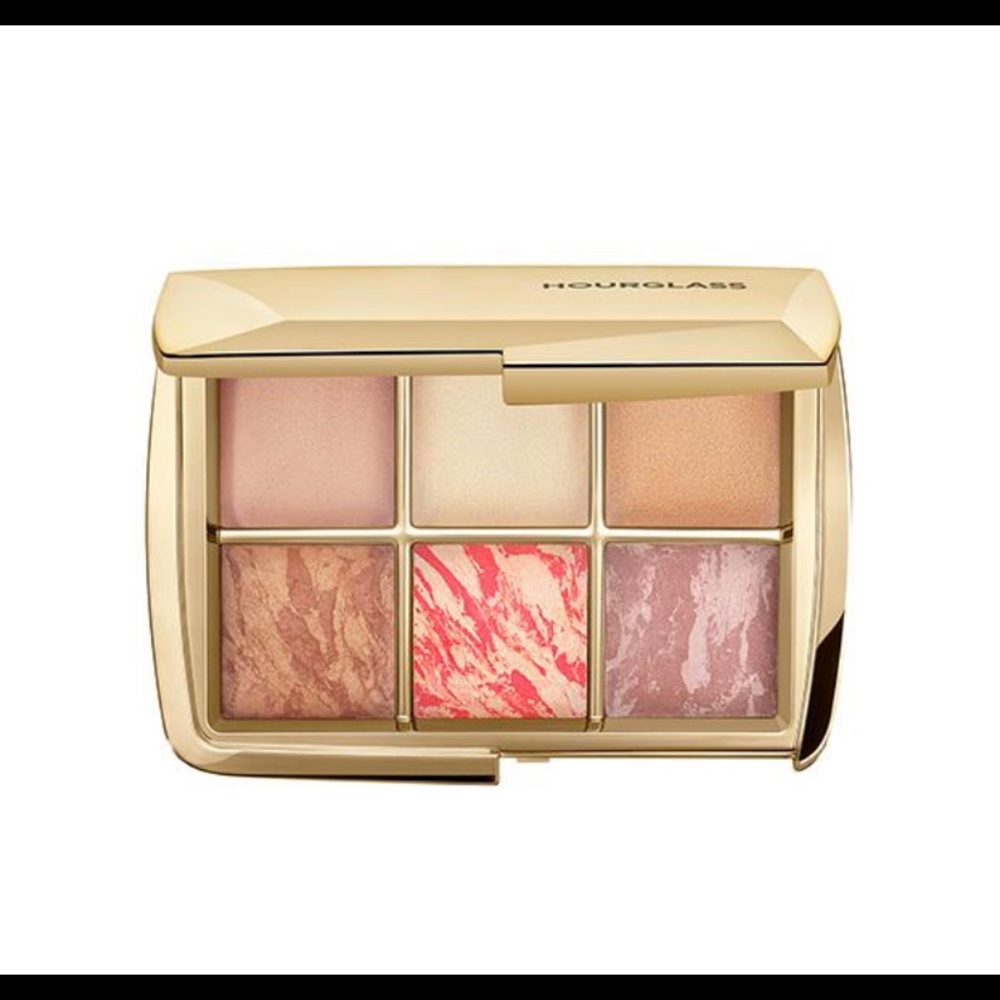 Ambient lighting powder palette
